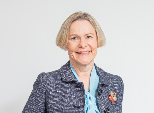 Photo of Transpower CFO Catherine Shaw